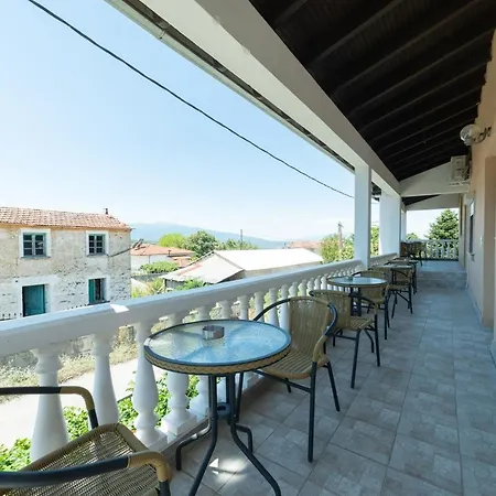 Maison Agistro Angistron